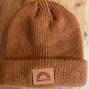 DUTCH BROS BEANIE ||NEW||